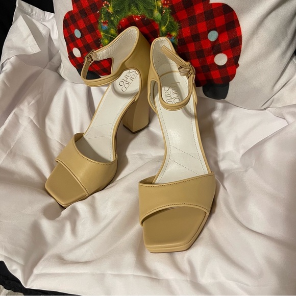 Franco Sarto beige Women’s Dima platform Heels Sandals / 9 - Picture 5 of 11